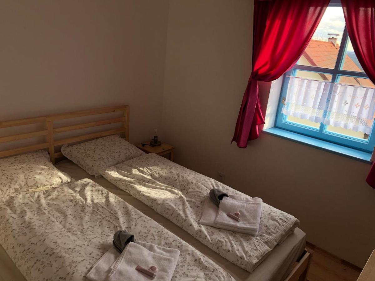 Pension S Laskou Karel Bezdez ภายนอก รูปภาพ